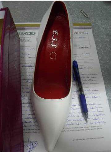 Ladies' shoes