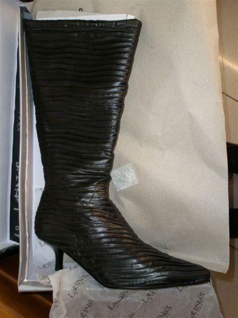 Ladies' boots
