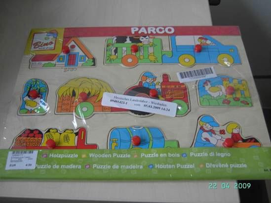 Wooden puzzle