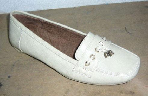 Ladies' shoes