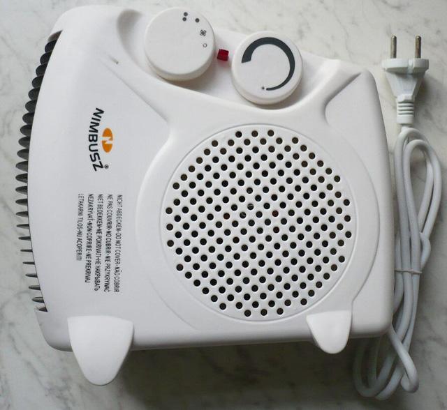 Portable heating fan