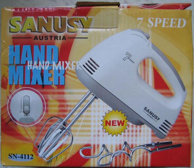 Hand mixer