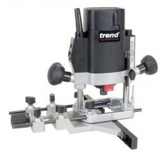 Plunge router - 1/4” Shank