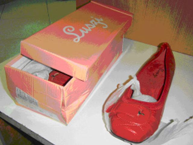 Ladies' shoes
