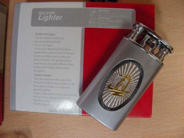 Novelty lighter - High-grade lighter