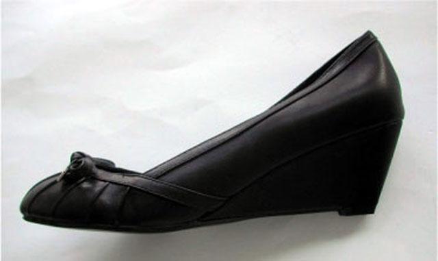Women's shoes