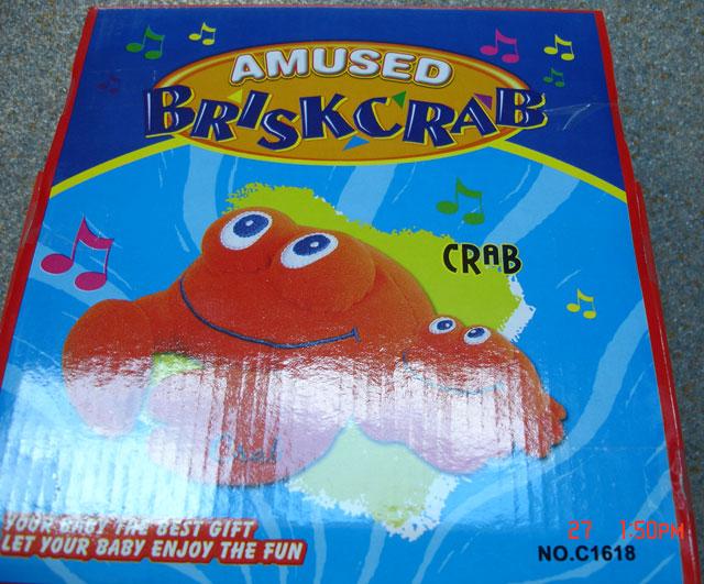 Soft stuffed toy with music - Amused Briskcrab
