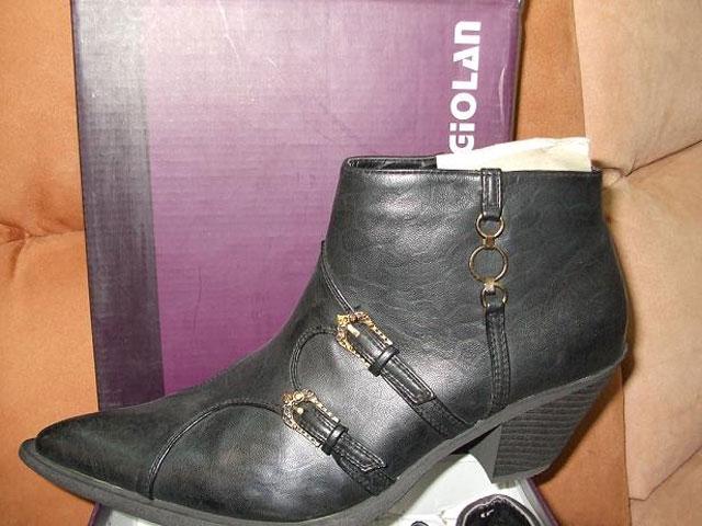 Ladies’ shoes