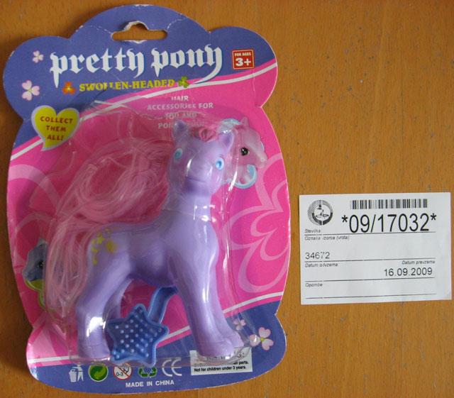 Plastic pony - Pretty Pony