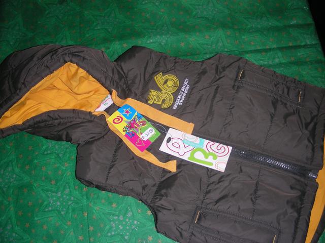 Children’s sleeveless jacket