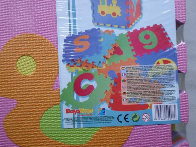 Puzzle mat - EVA (ethylene vinyl acetate copolymer) puzzle mat