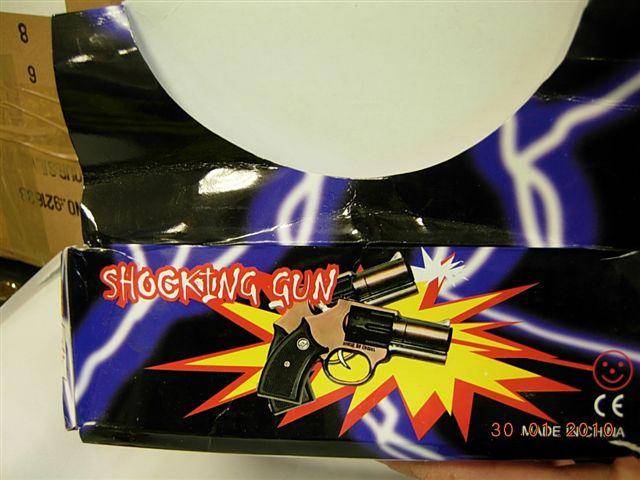 Toy gun - Shocking gun