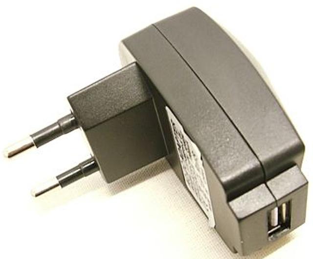Travel adaptor