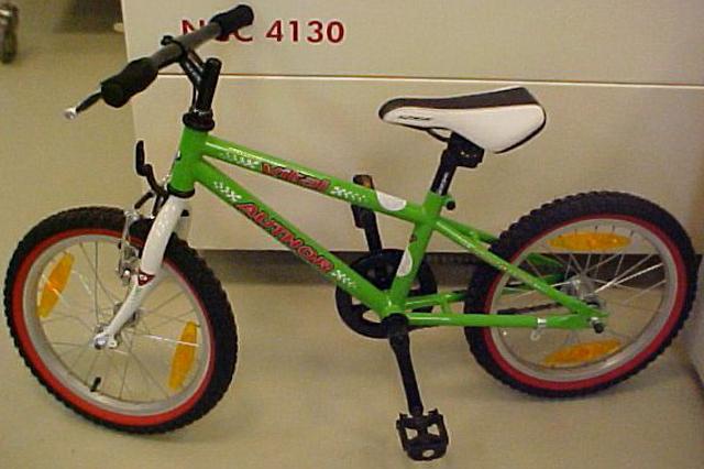 Children's bicycle - Vital Junior