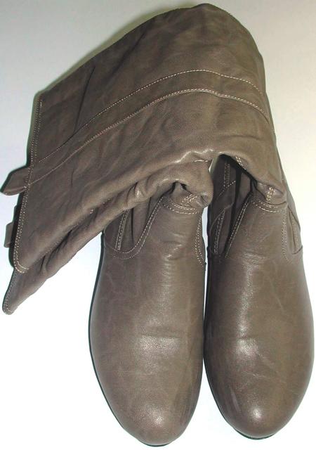 Ladies' boots