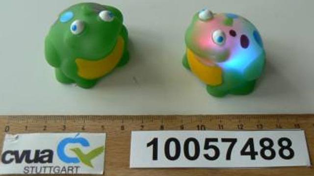 Plastic frog