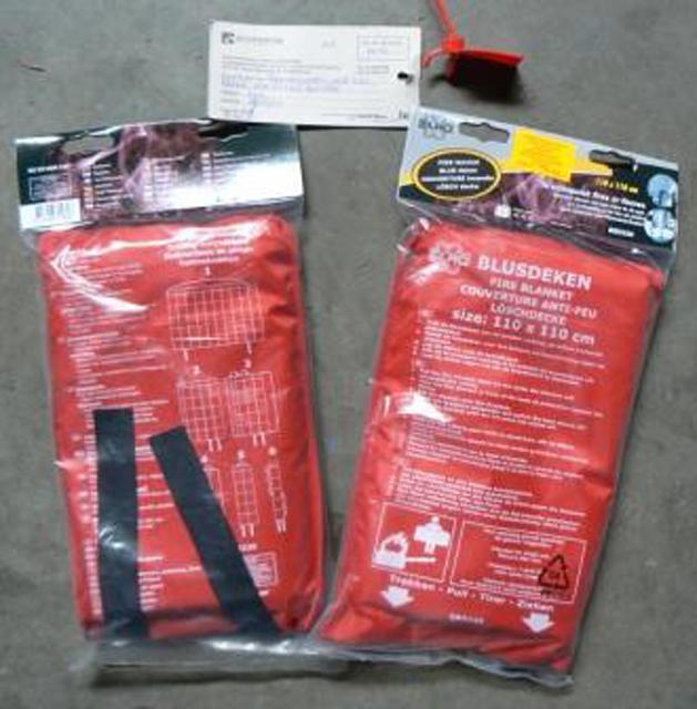 Fire blanket - Blusdeken, Fire Blanket, Couverture Anti-Feu