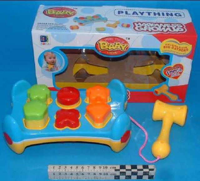 Plastic toy with shapes