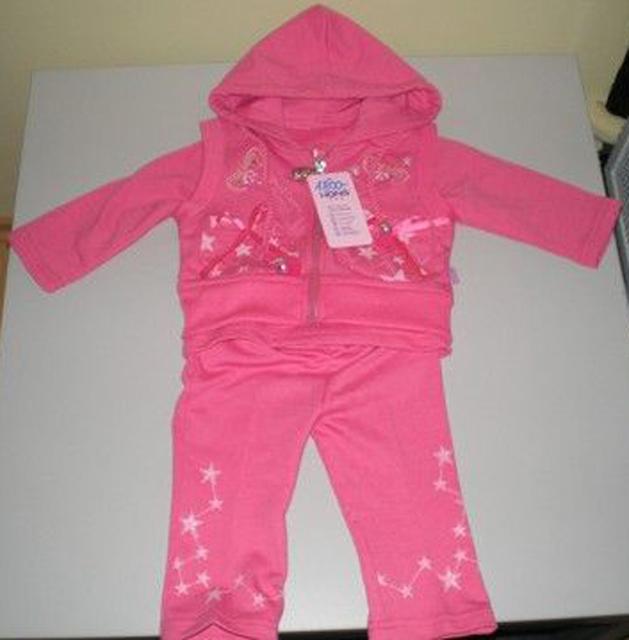 Children’s outfit (trousers, sweatshirt and waistcoat)