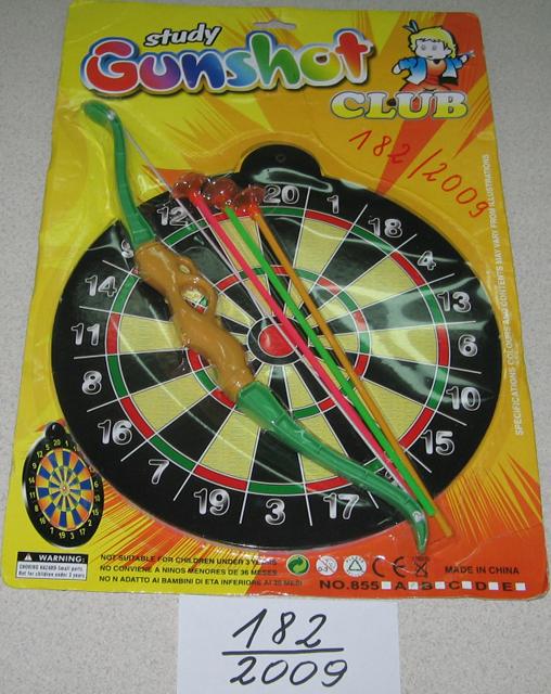 Bow and arrow set