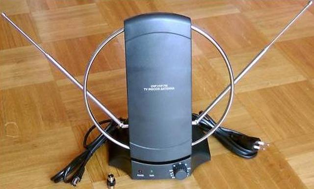 Indoor amplified antenna - TV Indoor Antenna