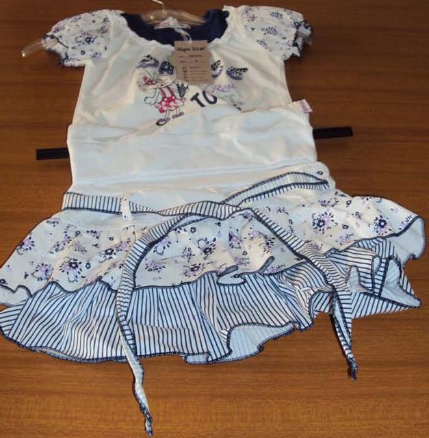 Girl's dress