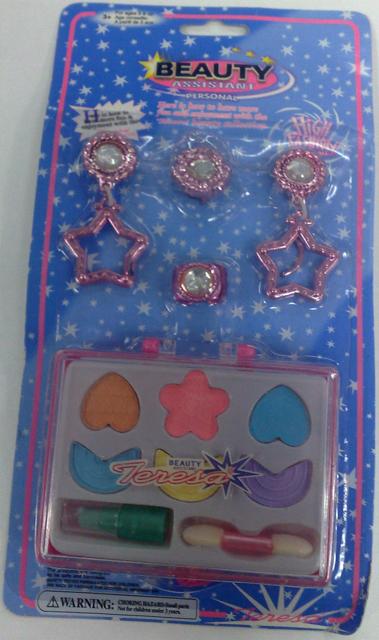 Set with cosmetics and jewellery - Beauty Assistant Personal make up