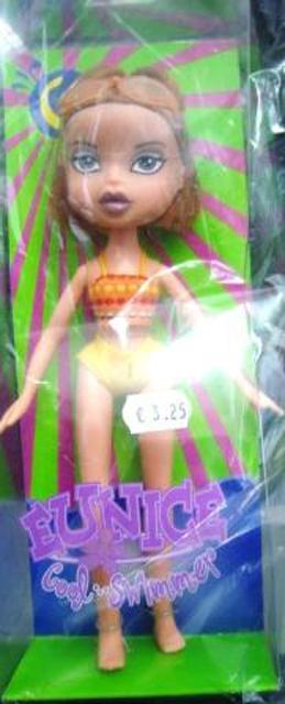 Plastic doll - Eunice Cool Swimmer