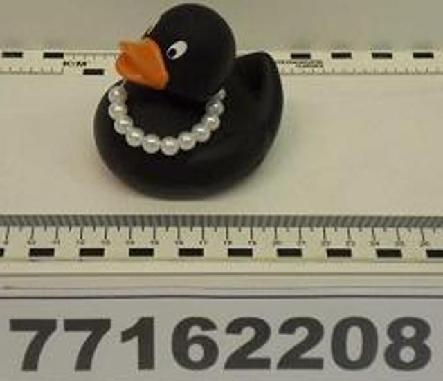 Plastic bath duck