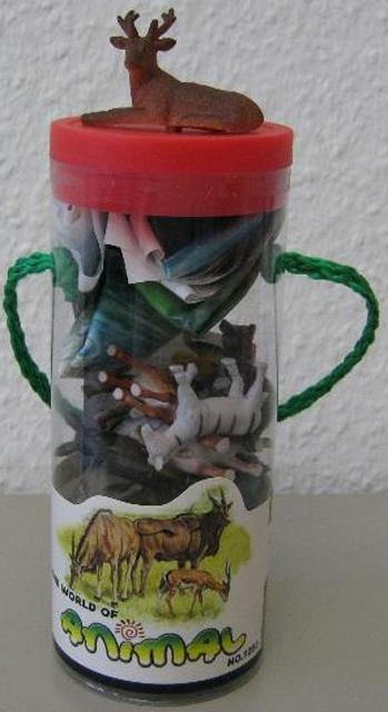 Toy set with plastic animals - The World of Animal