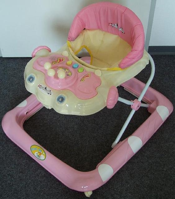 Baby walker - Lauflernhilfe; Gehfrei; Laufwagen