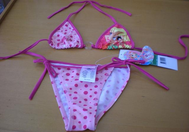 Girl’s bikini
