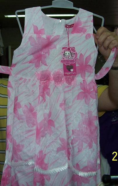 Girl’s dress