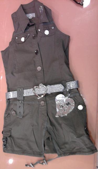 Girl’s dress