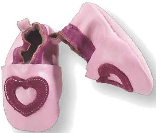 Leather baby shoes