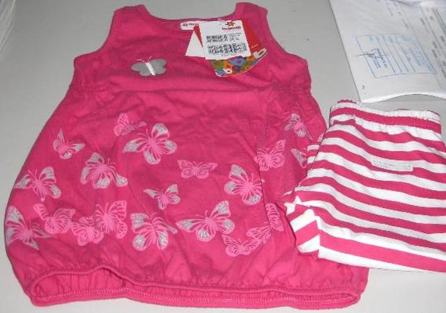 Baby's clothing set