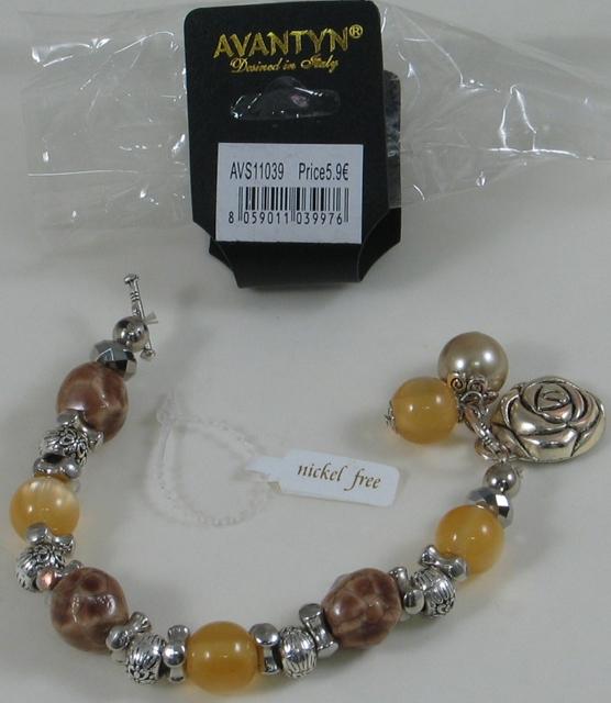 Bracelet