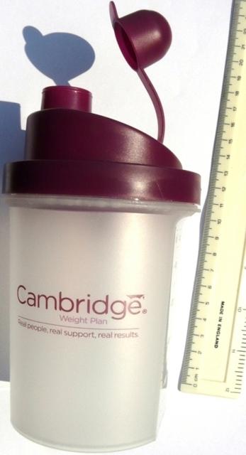 Plastic drinking cup