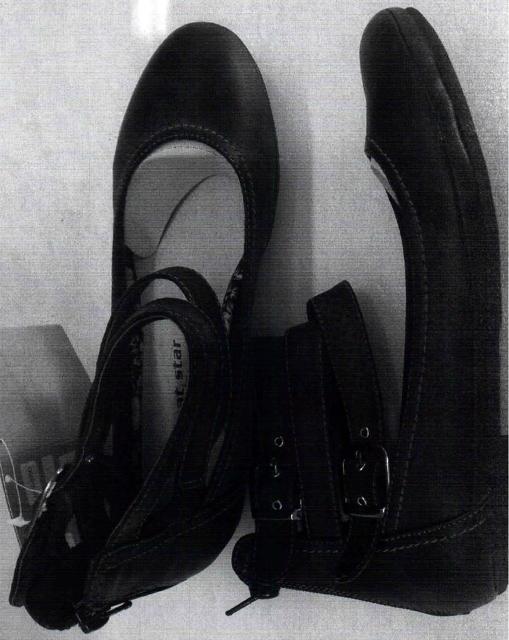 Ladies’ sandals