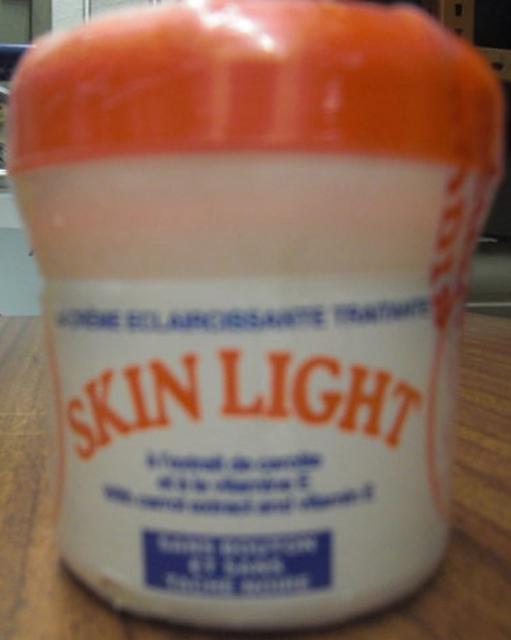 Skin lightening cream "Skin Light"