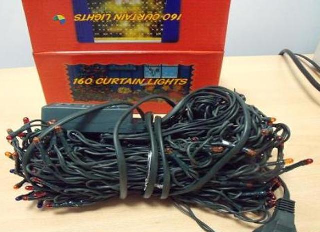 Lighting chain1. 60 Mini Lights 2.