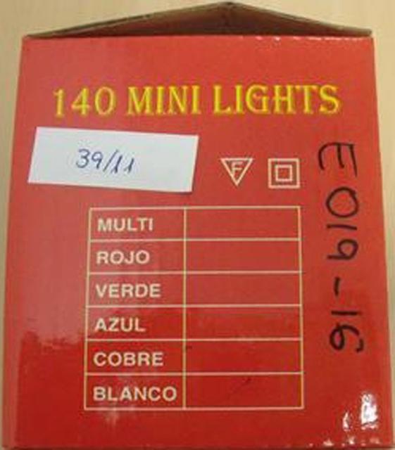 Lighting chain1. 60 Mini Lights 2.