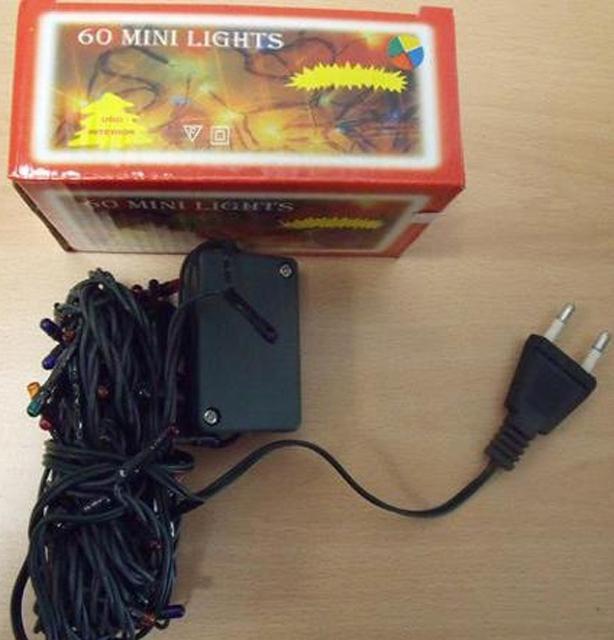 Lighting chain1. 60 Mini Lights 2.