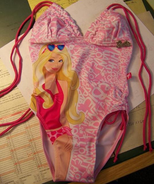 Swimsuit Barbie (MAY BE COUNTERFEIT)