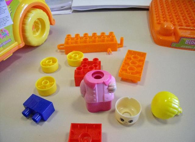 Construction toy