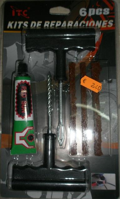 Bicycle tyre repair kit "Kits de Reparaciones"