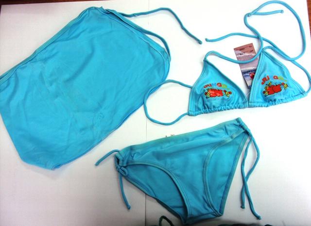 Girl’s bikini