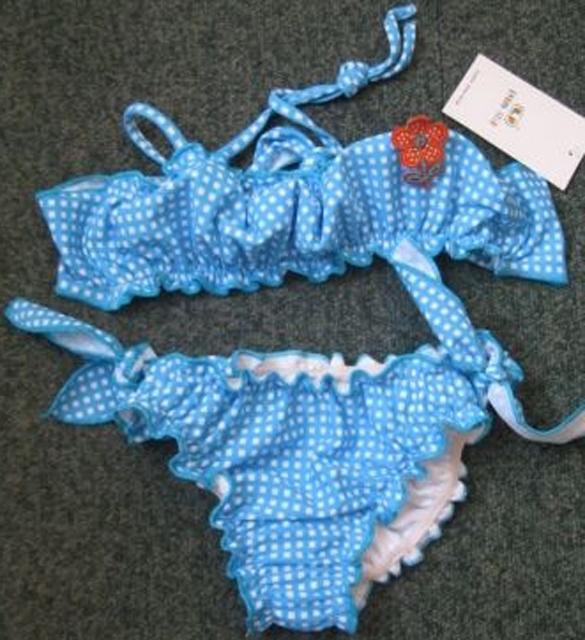 Girl’s bikini