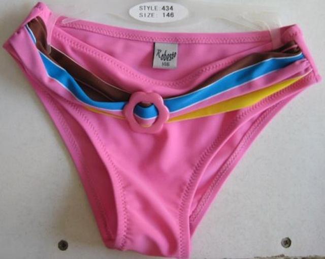 Girl’s bikini