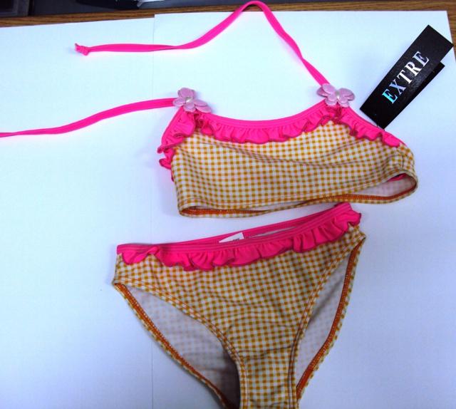 Girl's bikini
